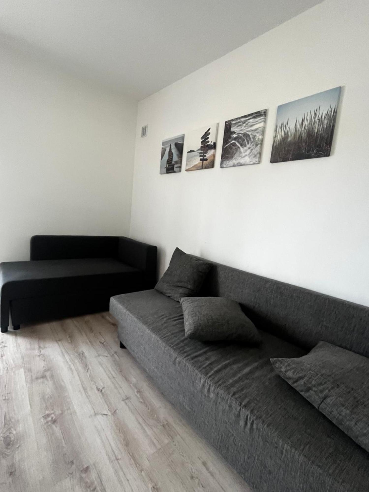 Domki Pod Debami Mojecice Bagian luar foto
